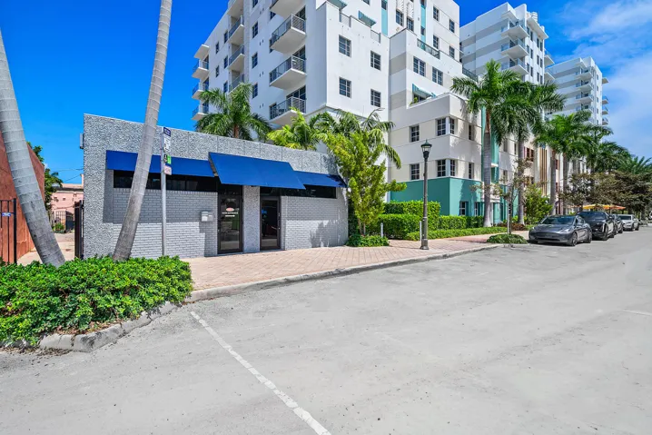 003-127BocaRatonBoulevard-BocaRaton-FL-3