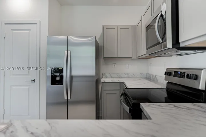 934 Se 19th St, Homestead, Florida 33034