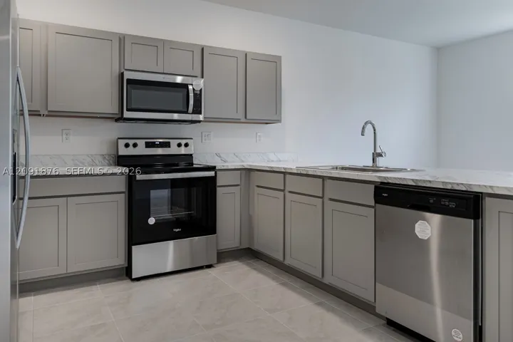 934 Se 19th St, Homestead, Florida 33034