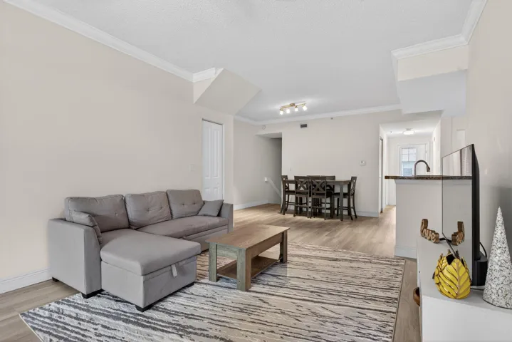 13-web-or-mls-5880-4928