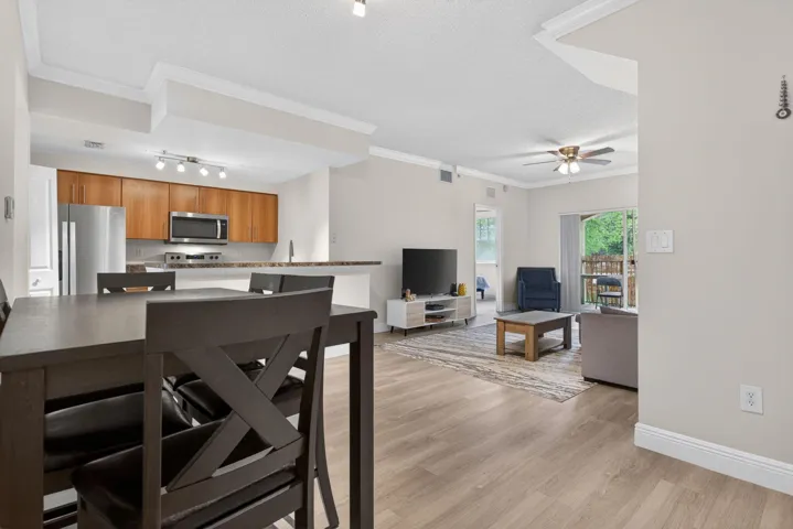 9-web-or-mls-5880-4907