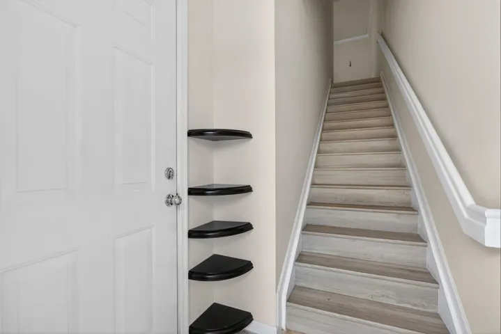5-web-or-mls-5880-4884