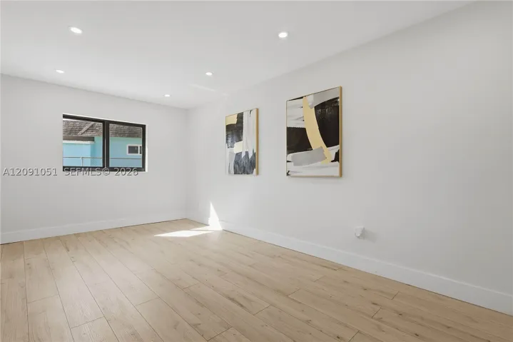 4 Bedroom
