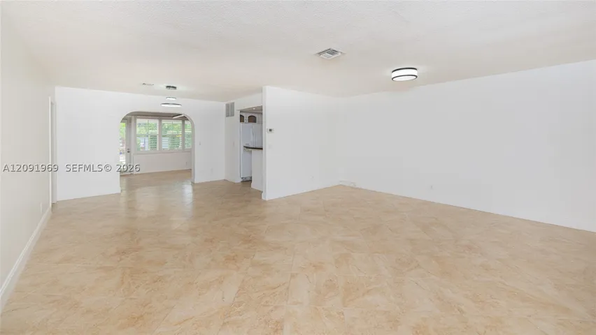 Living/Dining Room