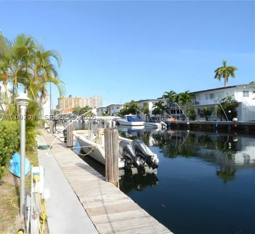 Dock