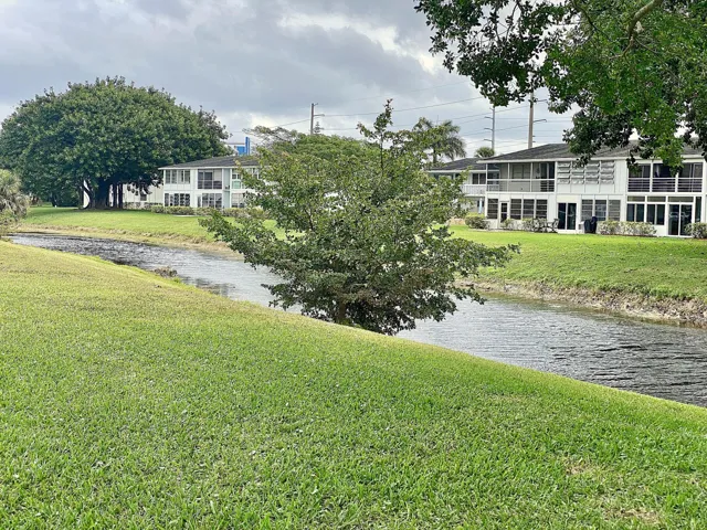 Oakridge I Canal Area
