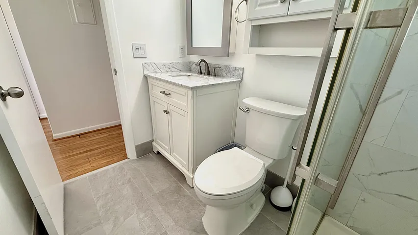 Main Bath