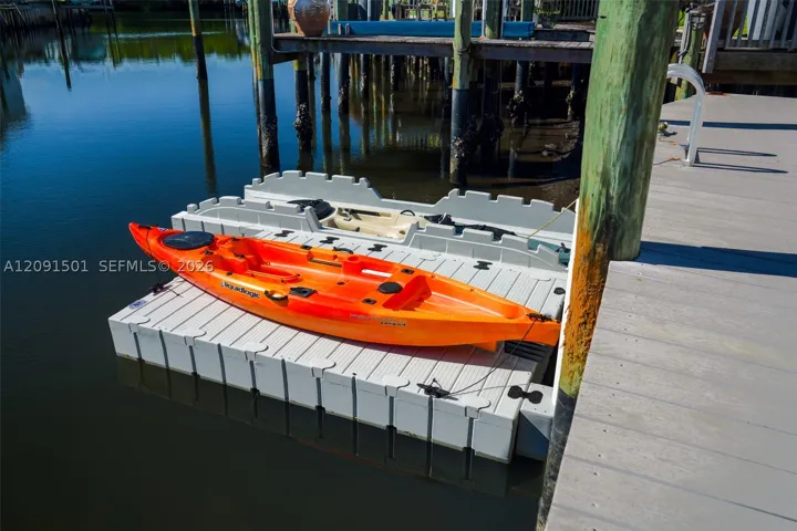 Dock