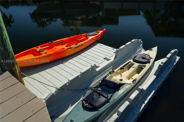 Dock