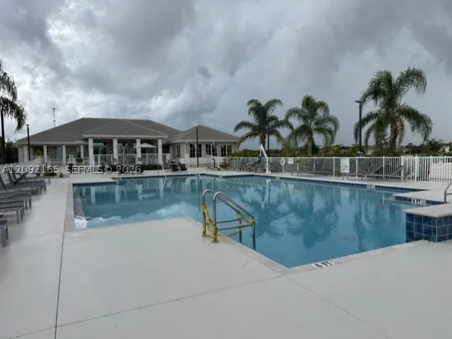 includes covered area too!