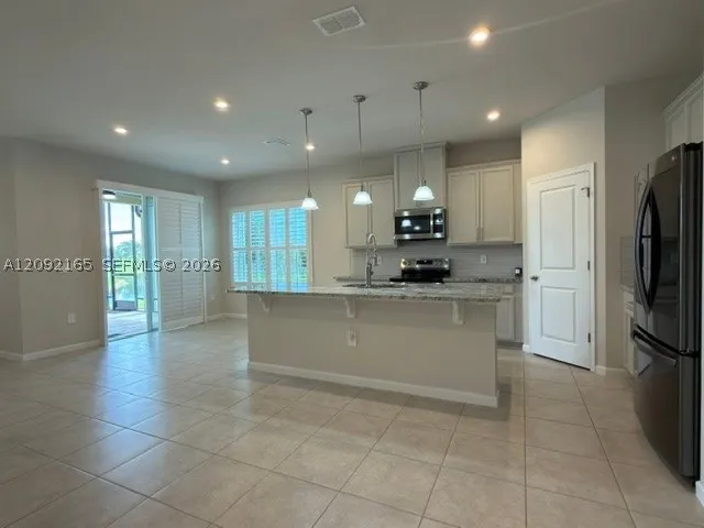 light bright and roomy