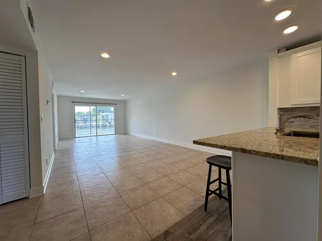 Spacious unit