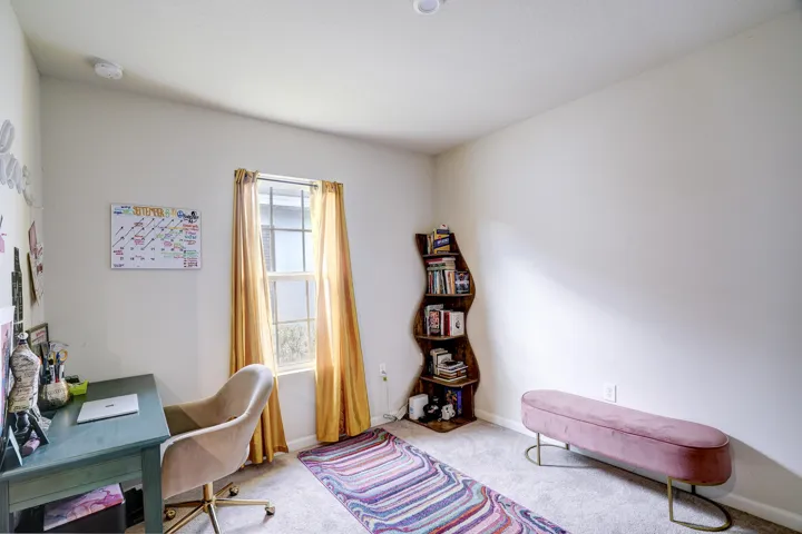 Office/Den/3rd Bedroom