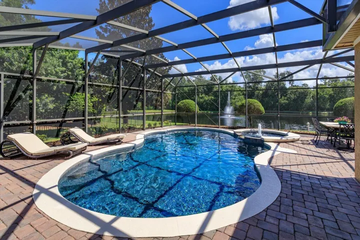 42-Pool