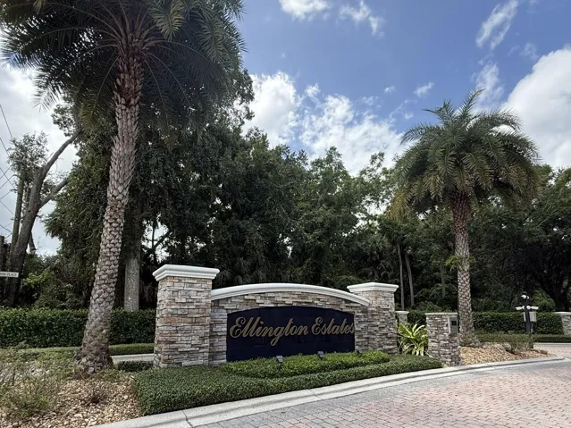 Community sign