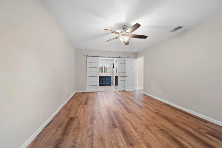 502 Lakewood Dr 10b-14