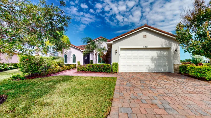 12024-SW-Bayberry-Avenue-Port-St-Lucie-F