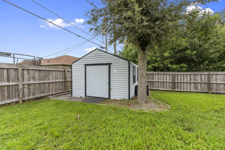 Shed