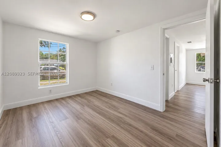 Main Unit Bed 2, AI Digitally Enhanced