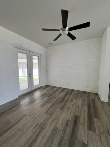 Living room (2)