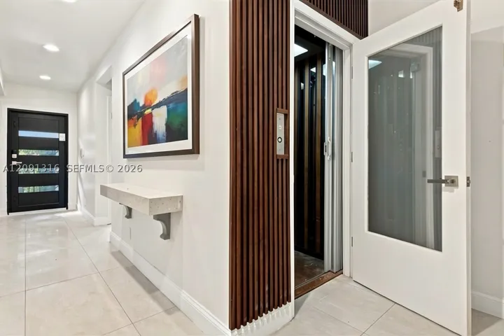 Private elevator