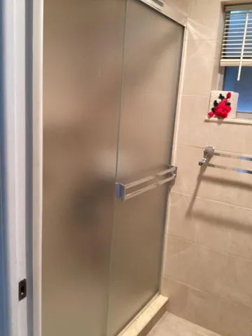 Master bath shower