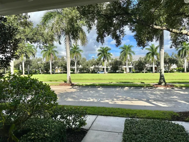Front porch Lake View