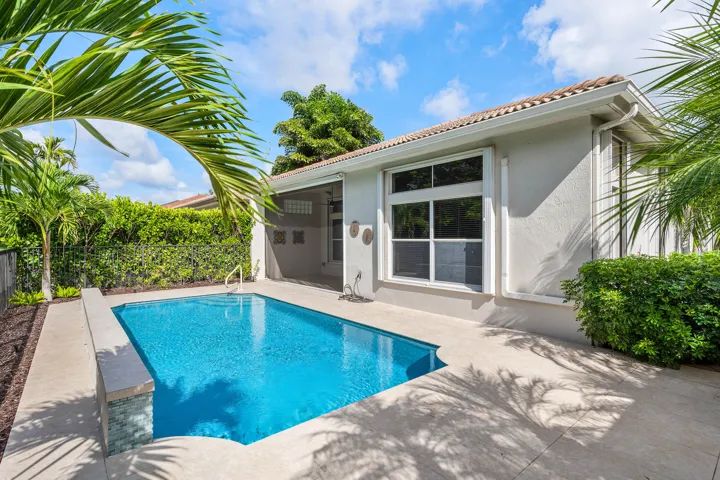 032-8138ValhallaDrive-DelrayBeach-FL-334