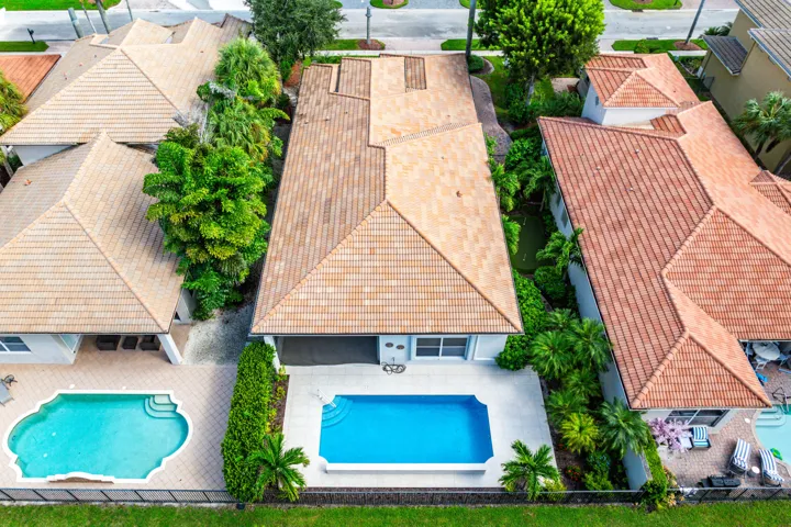 046-8138ValhallaDrive-DelrayBeach-FL-334