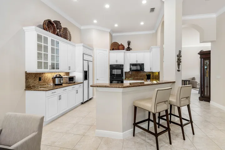 014-8138ValhallaDrive-DelrayBeach-FL-334