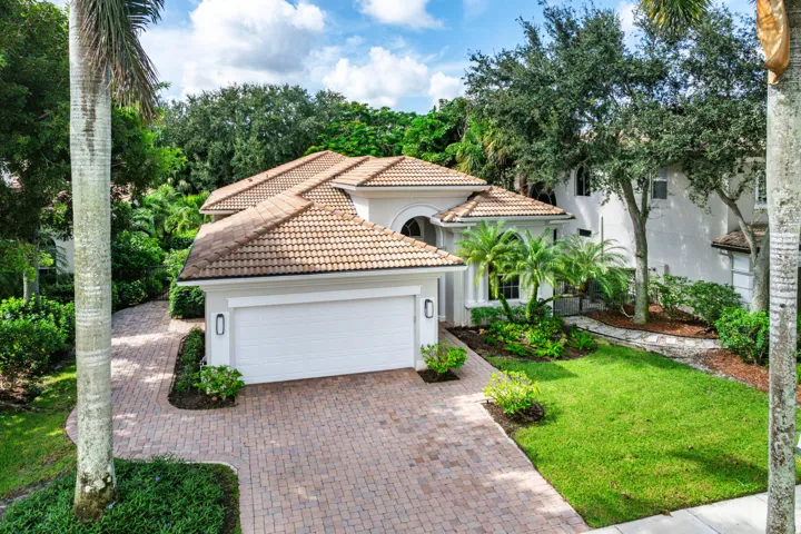 035-8138ValhallaDrive-DelrayBeach-FL-334