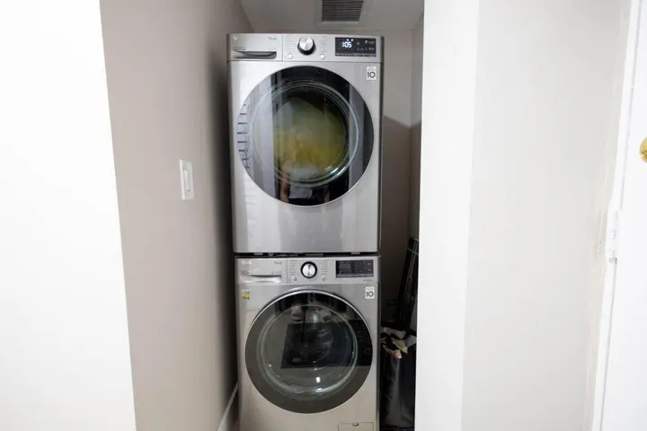 Washer & Dryer