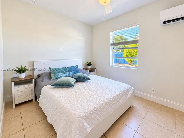 1st bedroom
