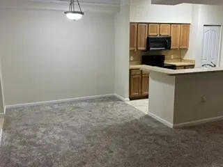 8201 dinning