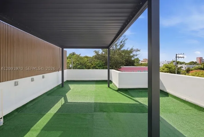 1017 Sw 13th Ct, Miami, Florida 33135