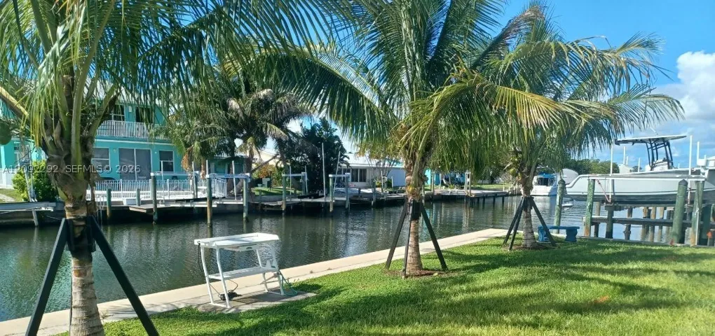 Dock