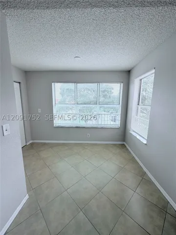 3480 N Pinewalk Dr N 136, Margate, Florida 33063