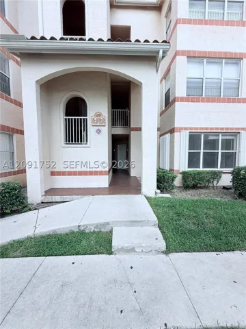 3480 N Pinewalk Dr N 136, Margate, Florida 33063