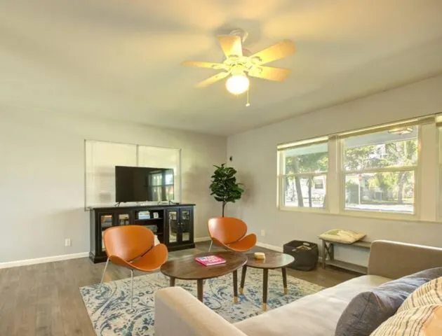 Living Room2