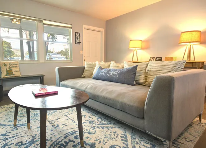 Living room (002)