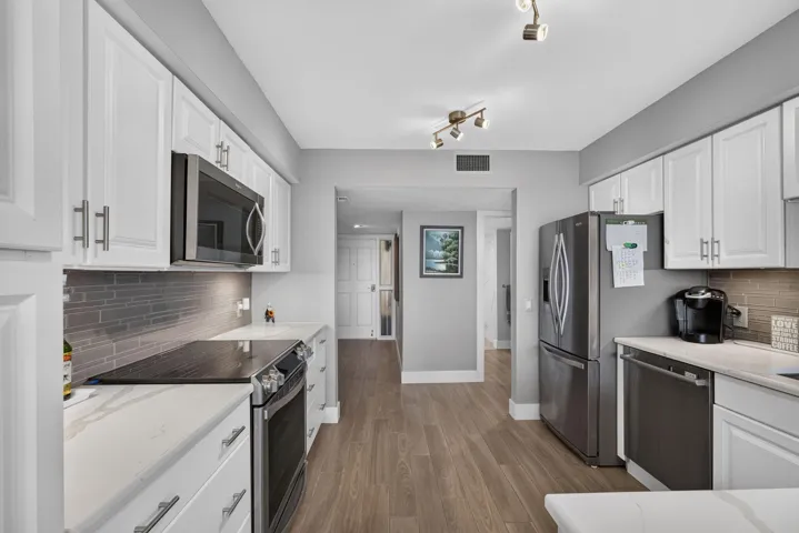 6-web-or-mls-5D1A5952