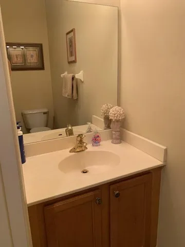 118 POWDER ROOM 2023