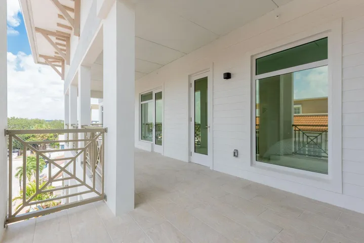 41 SW Seminole Street 410 12