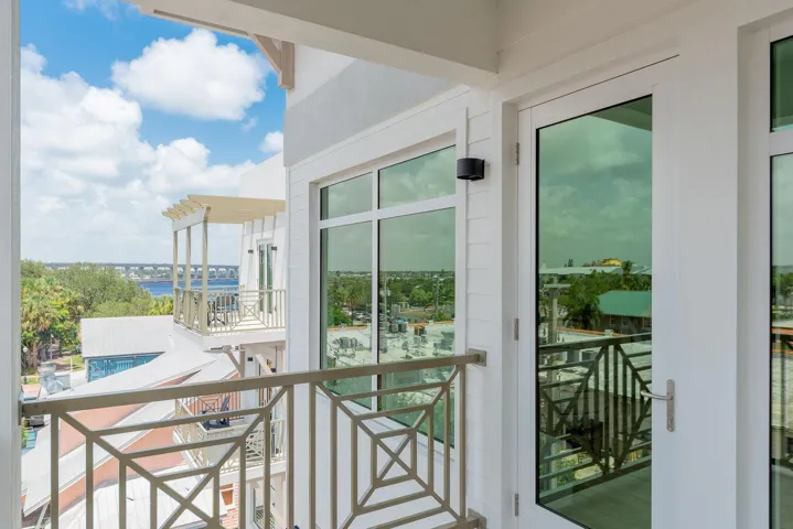 41 SW Seminole Street 410 13