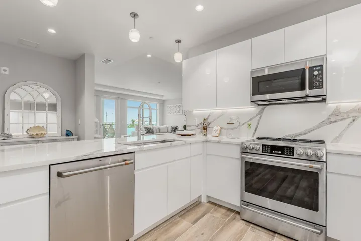 41 SW Seminole Street 410 10