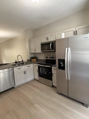 Kitchen 2a