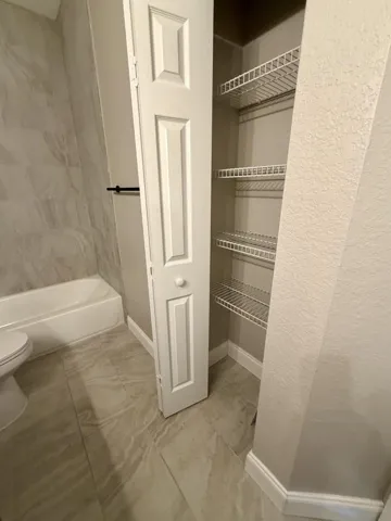 Master Bath2