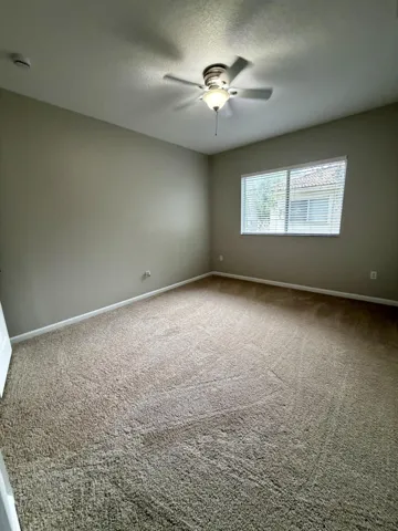 Master Bedroom2