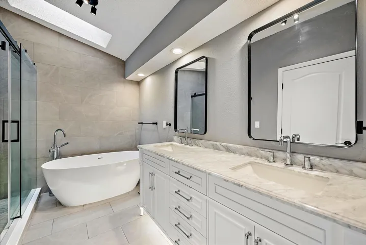 4 Via Angelico-23