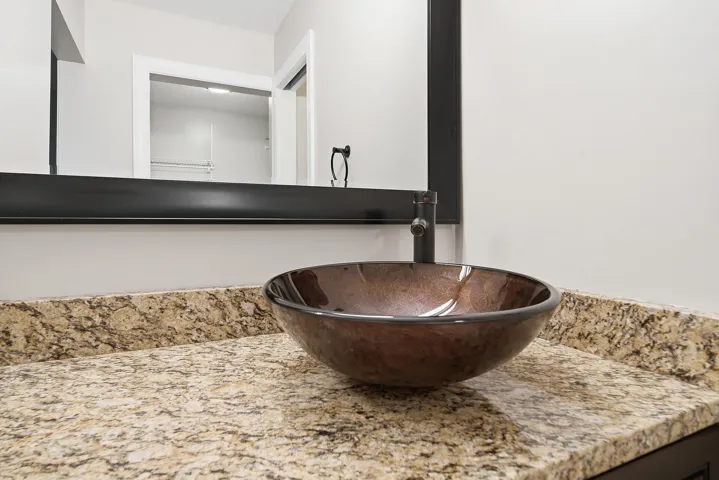 581-NW-47TH-AVE-33445-024